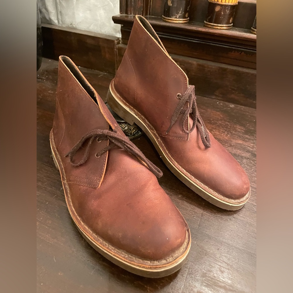 Clarks Leather Chukka Boots chocolate brown